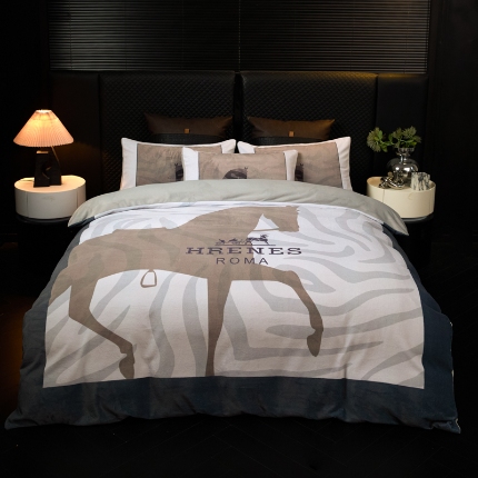 91家纺网 家纺一手货源 找家纺 （总）控价 2025新款240克A类全消光数码印花牛奶绒四件套-奥弗恩