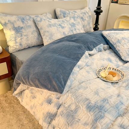 91家纺网 家纺一手货源 找家纺 （总）2025年新款 高克重 兔毛绒 牛奶绒四件套 直播首选-菱格系列