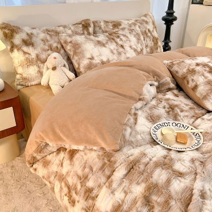 91家纺网 家纺一手货源 找家纺 （总）2025年新款 高克重 兔毛绒 牛奶绒四件套 直播首选-菱格系列