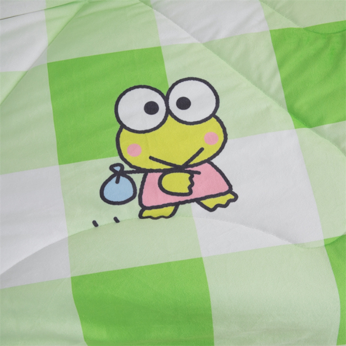 91家纺网 家纺一手货源 找家纺 照世家纺 2024新款卡通三丽鸥水晶绒多功能带袖一体式懒人被 大眼蛙