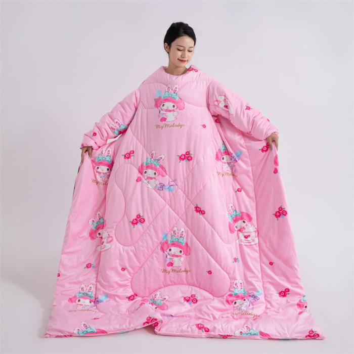91家纺网 家纺一手货源 找家纺 照世家纺 2024新款卡通三丽鸥水晶绒多功能带袖一体式懒人被 美乐蒂