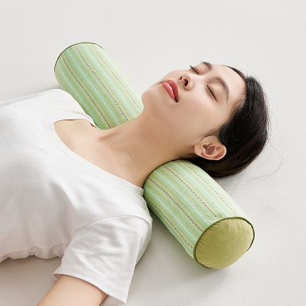 91家纺网 家纺一手货源 找家纺 （总）乐可 2024新款全棉3D条纹荞麦圆柱枕枕头枕芯