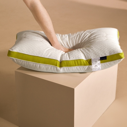 91家纺网 家纺一手货源 找家纺 （总）2025新款 随意翻身 怎么睡都舒服 透气松软柔顺羽丝枕芯高弹枕头