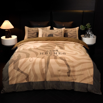 （总）控价 2025新款240克A类全消光数码印花牛奶绒四件套-奥弗恩