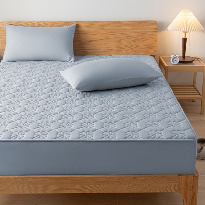 91家纺网 家纺一手货源 找家纺 （总）跨境专供 2024新款四叶草A类原棉大豆抗菌夹棉防水床笠床垫保护罩