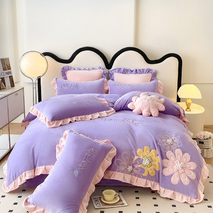 91家纺网 家纺一手货源 找家纺 （总）9斤高端韩版少女心法式公主风贴布绣花牛奶绒四件套小清新兔毛绒法莱绒床盖被套丝绒兔毛绒法莱绒床盖被套