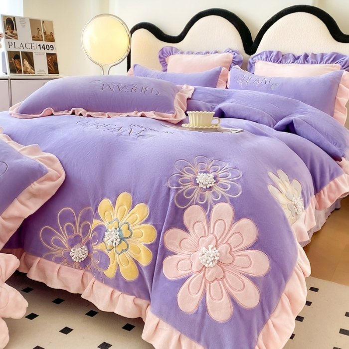 91家纺网 家纺一手货源 找家纺 9斤高端韩版少女心法式公主风贴布绣花牛奶绒四件套小清新绒兔毛绒法莱绒床盖被套丝绒兔毛绒法莱绒床盖被套 潘多拉—梦幻紫  