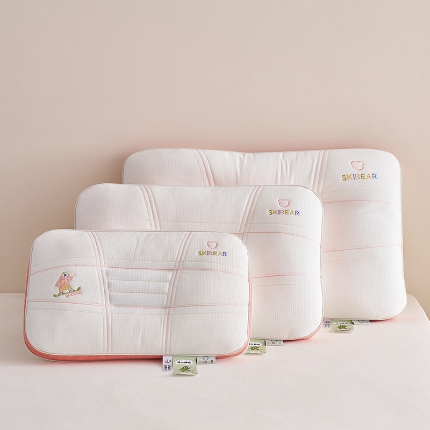 91家纺网 家纺一手货源 找家纺 （总）乐可 2024新款滑板熊决明子枕儿童枕学生枕 枕头枕芯