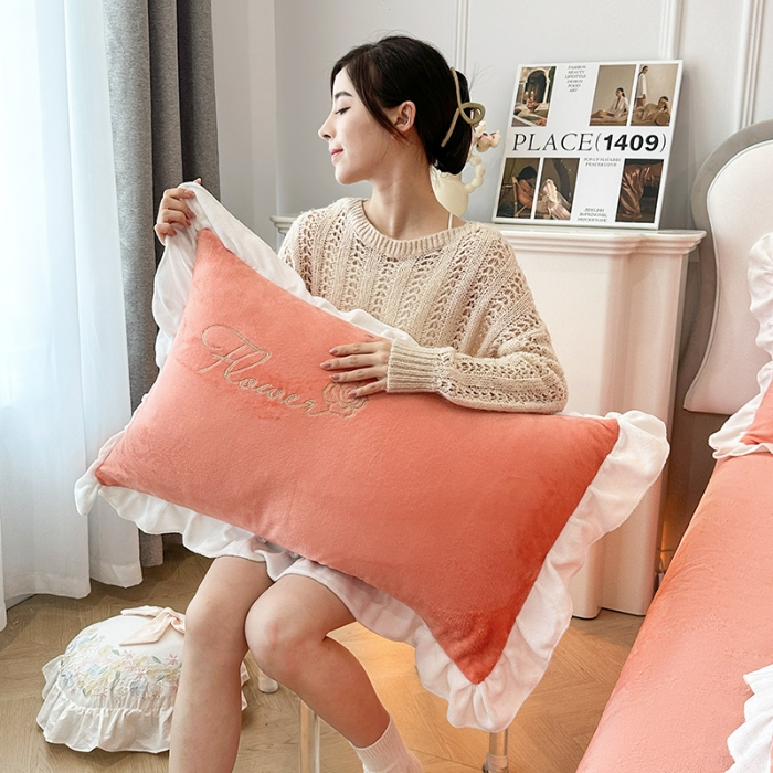 91家纺网 家纺一手货源 找家纺 9斤高端韩版少女心法式公主风贴布绣花牛奶绒四件套小清新绒兔毛绒法莱绒床盖被套丝绒兔毛绒法莱绒床盖被套 锦上添花-艾玛橙 