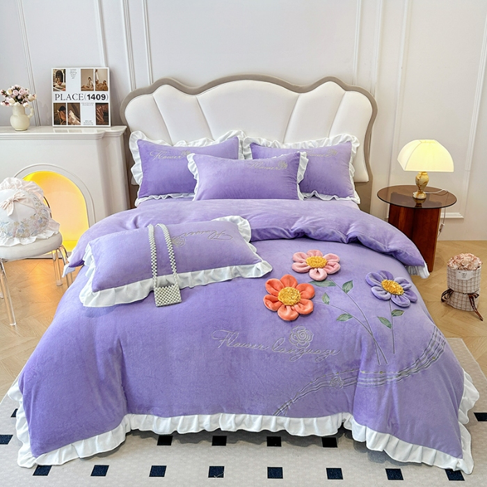 91家纺网 家纺一手货源 找家纺 9斤高端韩版少女心法式公主风贴布绣花牛奶绒四件套小清新绒兔毛绒法莱绒床盖被套丝绒兔毛绒法莱绒床盖被套  锦上添花-梦幻紫