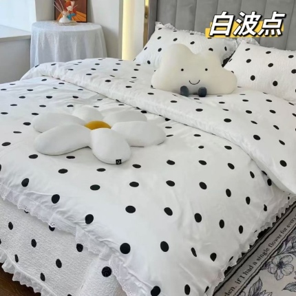 91家纺网 家纺一手货源 找家纺 （总）大大法式花边纯棉床盖 加大花边水洗纯棉床盖230*260