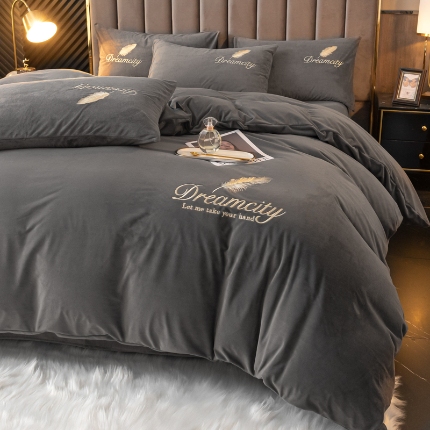 91家纺网 家纺一手货源 找家纺 （总）如一 2024新款水晶绒纯色刺绣四件套 法莱牛奶绒高克重套件