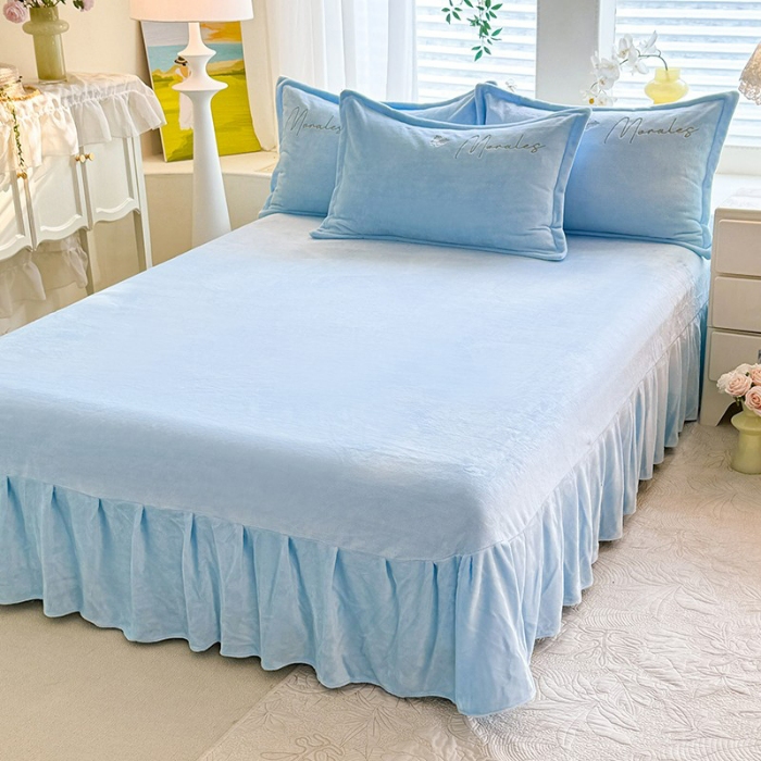 91家纺网 家纺一手货源 找家纺 漫布云2025大版花卉牛奶绒四件套小香风高克重加厚兔毛绒240g牛奶绒工艺款刺绣花四件套婴儿宝宝兔兔绒法莱金貂绒刺绣花四件套 梦露—婴儿蓝 