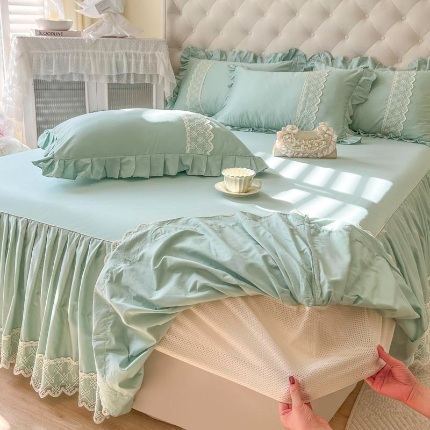91家纺网 家纺一手货源 找家纺 恋尚 2025新款60贡缎长绒棉床笠裙款三件套-赫朵 赫朵 香草绿
