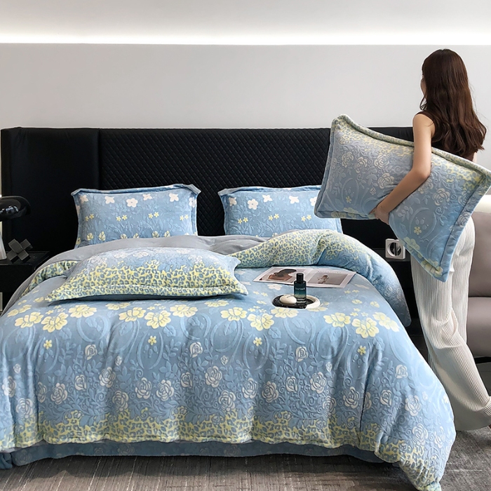 91家纺网 家纺一手货源 找家纺 （总）金喜 2025新款230克AB版雕花牛奶绒加厚四件套-雅风