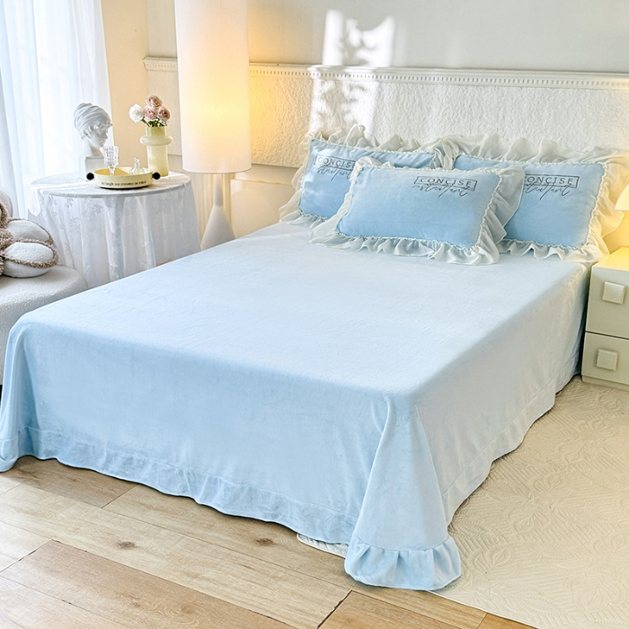 91家纺网 家纺一手货源 找家纺 苏米娜2024秋冬新款法式公主风少女心牛奶绒四件套立体贴布绣花绒蝴蝶刺绣床裙款四件套 伊甸园—婴儿蓝 