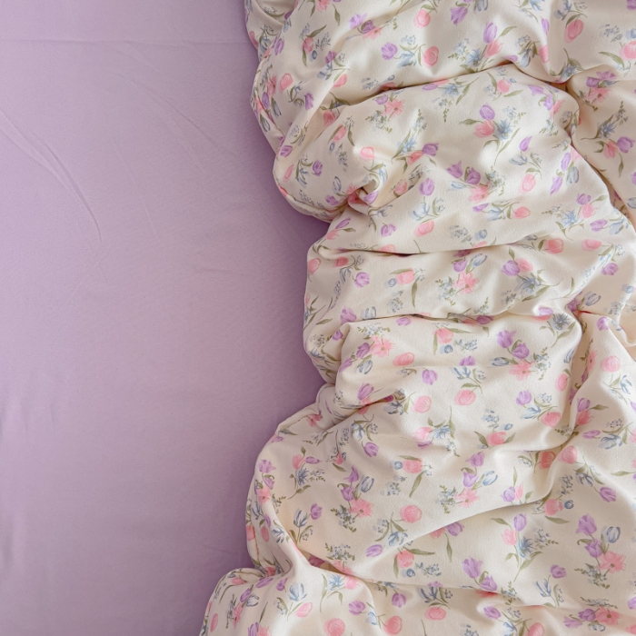 91家纺网 家纺一手货源 找家纺 坚果摄影    小清新小红书自然光印花四件套拍摄样片