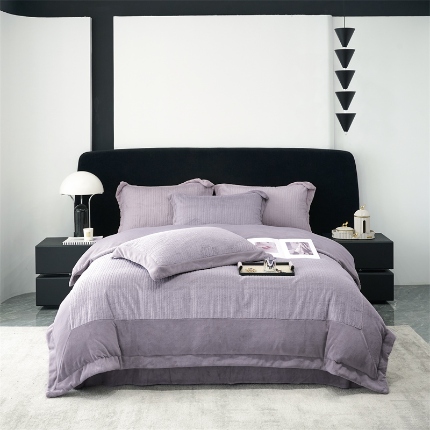 91家纺网 家纺一手货源 找家纺 榻尚家居 2024秋冬新品 加厚保暖牛奶婴肤绒 云貂绒四件套 水貂绒-紫灰色