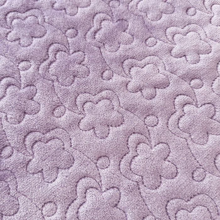 91家纺网 家纺一手货源 找家纺 漫布云2025秋冬新款230g全消光牛奶绒夹棉单床盖纯色蕾丝花边刺绣床裙款床盖法莱绒婴儿绒金貂绒床盖 甜蜜可可— 梦幻紫