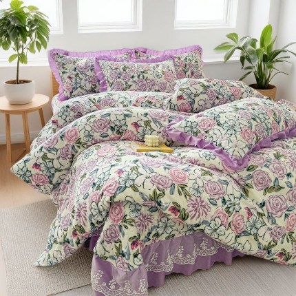 91家纺网 家纺一手货源 找家纺 2024新款牛奶绒百福床盖四件套床上牛奶绒四件套冬