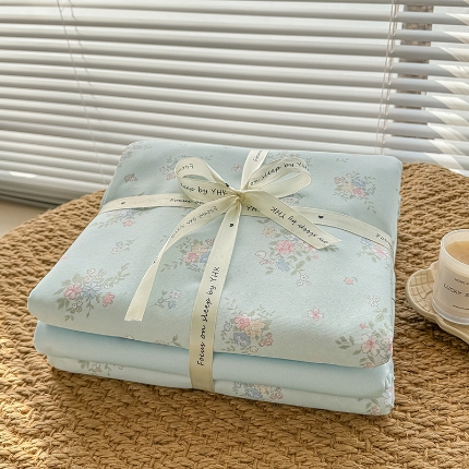 91家纺网 家纺一手货源 找家纺 （总）壹号库家纺 2025新款秋冬加厚款A类有氧双层纱针织绵亲肤小清新印花三件套四件套（专版花型）