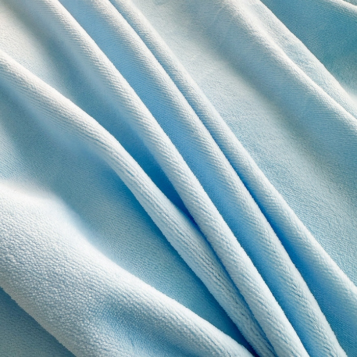 91家纺网 家纺一手货源 找家纺 2025秋冬新款220g全消光牛奶绒床盖四件套12斤重加厚婴儿绒法莱绒床裙款床盖款四件套  浪漫花语—婴儿蓝 