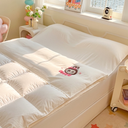 91家纺网 家纺一手货源 找家纺 （总）柒星睡袋 2025新款a类水洗毛巾绣一次性隔脏睡袋