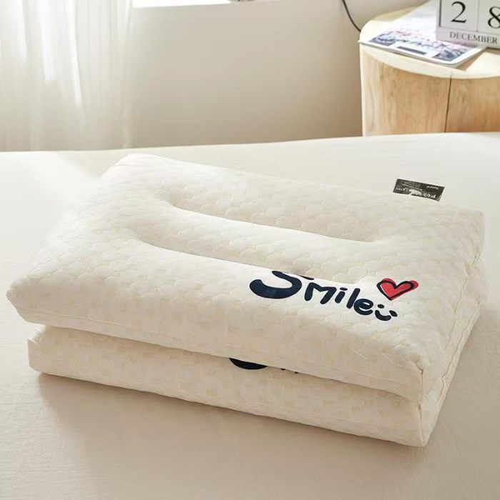 91家纺网 家纺一手货源 找家纺 2025卡通碎乳胶颗粒枕芯儿童成人乳胶枕头护颈家用 学生宿舍礼品直播厂家直销