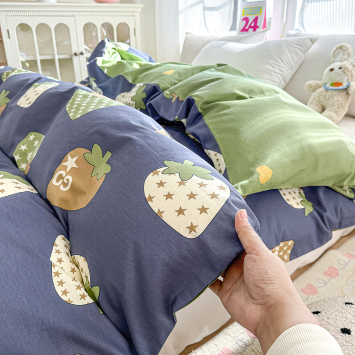 91家纺网 家纺一手货源 找家纺 帛织澜 2025新款全棉被套喷气12868系列纯棉单被套（预留缩水） 草莓园