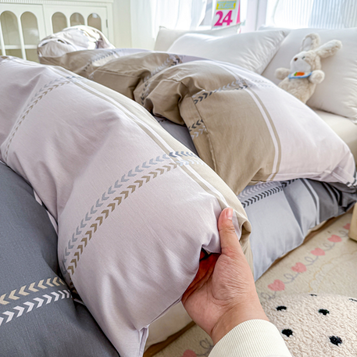 91家纺网 家纺一手货源 找家纺 帛织澜 2025新款全棉被套喷气12868系列纯棉单被套（预留缩水） 奇幻曲AA