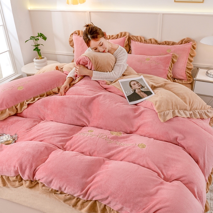 91家纺网 家纺一手货源 找家纺 （总）梦喜妮 2024新款高克重韩版纯色绣花刺绣牛奶绒四件套