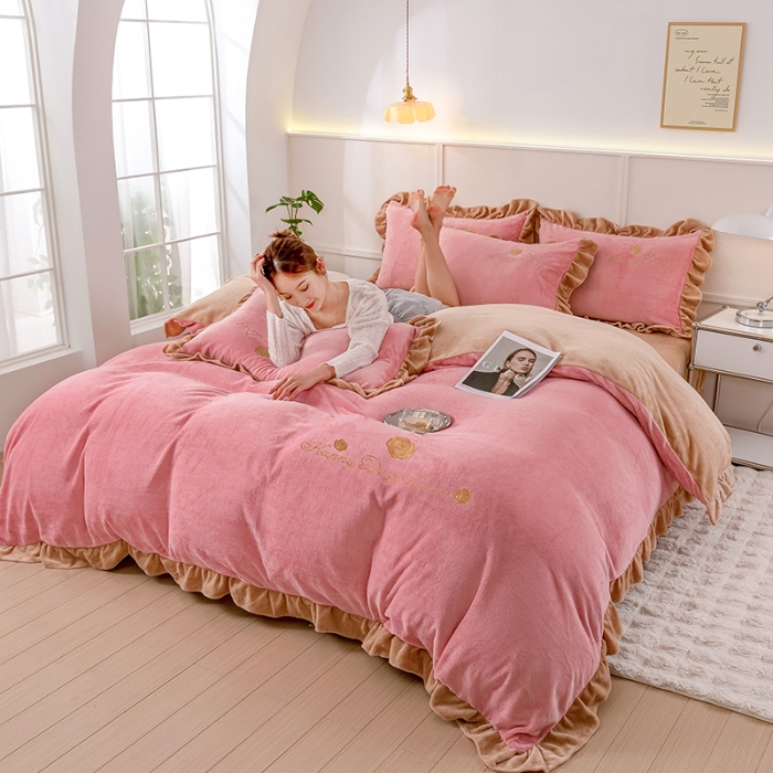 91家纺网 家纺一手货源 找家纺 （总）梦喜妮 2024新款高克重韩版纯色绣花刺绣牛奶绒四件套