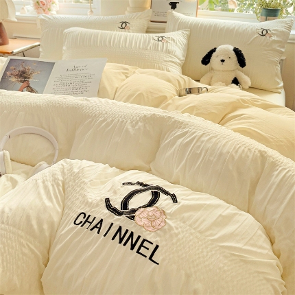 91家纺网 家纺一手货源 找家纺 （总）灰鲸 2025新款泡泡纱系列艾丽莎刺绣四件套