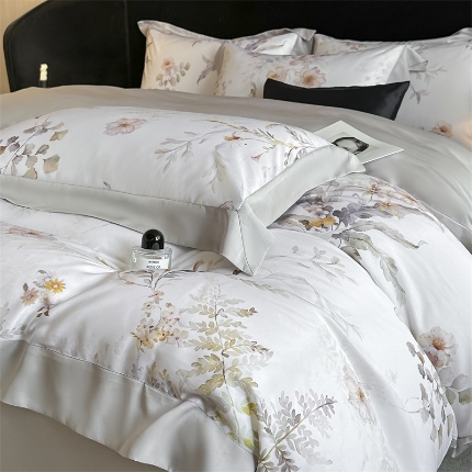 91家纺网 家纺一手货源 找家纺 （总）蓝米卡夫 2025新品-50支天丝莱赛尔数码印花夏被+四件套（礼盒包装）