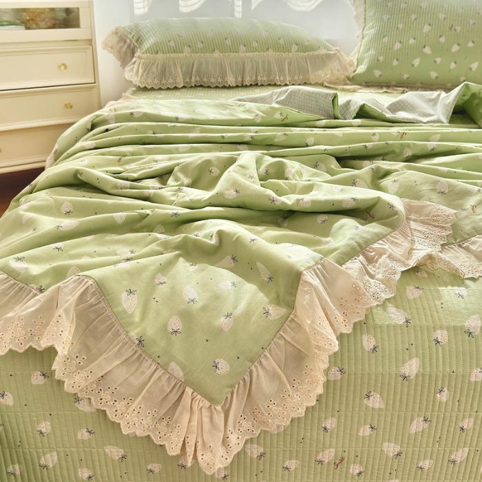 91家纺网 家纺一手货源 找家纺 尊妙被业 2025春夏新款全棉纯棉印花法式花边夏被夏凉被空调被夏被 半亩果园-绿