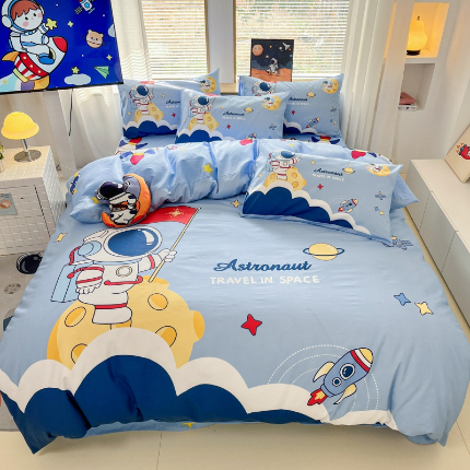 91家纺网 家纺一手货源 找家纺 （总）孩子王 2025新款亲肤活性大版纯棉专版太空人卡通学生儿童宿舍四件套系列