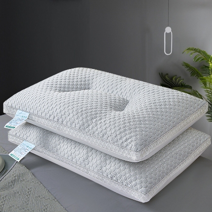 91家纺网 家纺一手货源 找家纺 兴丝露枕芯 凉感丝豆豆护颈枕  羽丝枕头 中高枕 单人枕 立体枕 舒适枕