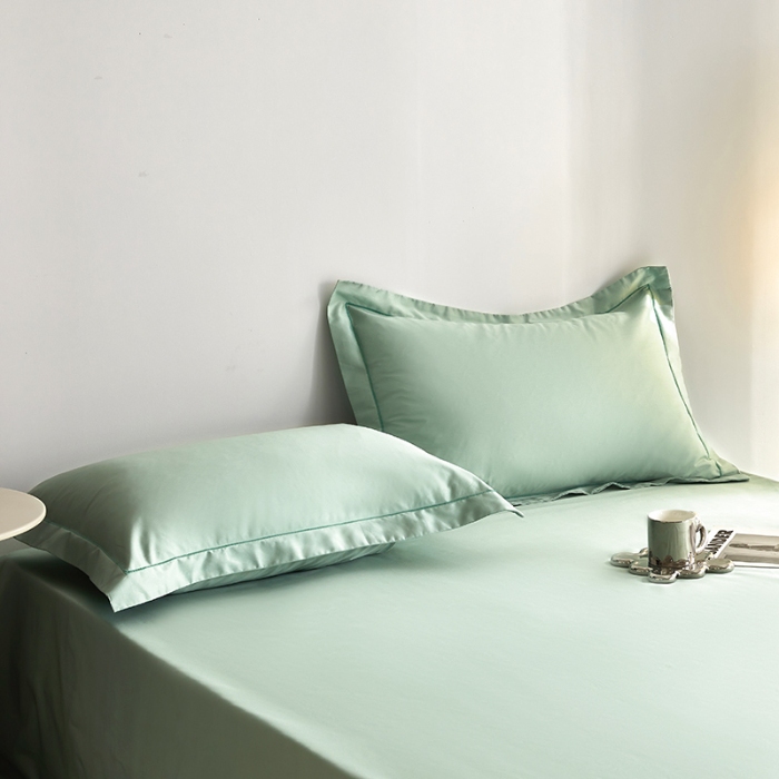 91家纺网 家纺一手货源 找家纺 2025年新款100支纯棉长绒棉全棉贡缎纯色枕套 薄荷绿