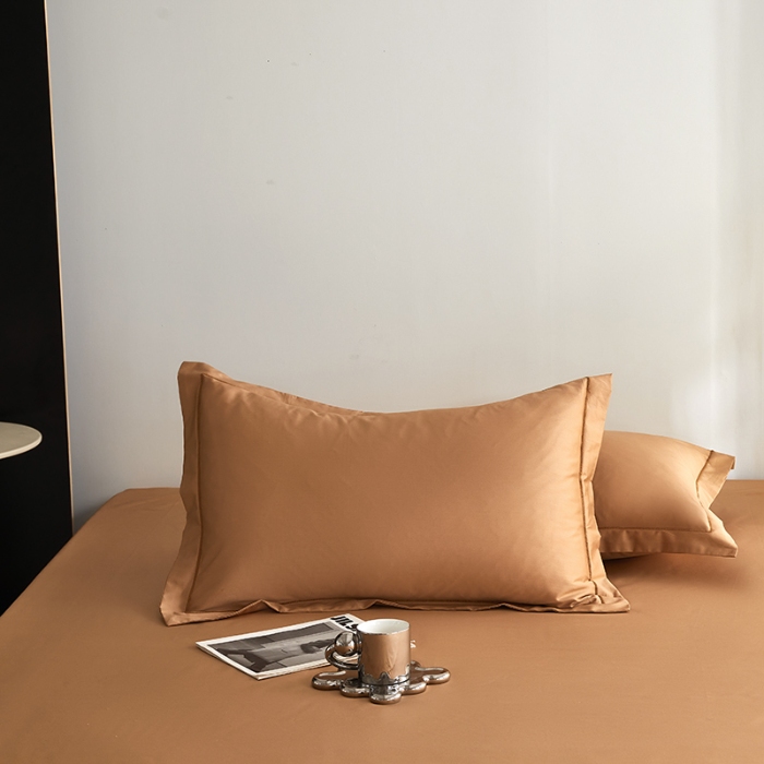 91家纺网 家纺一手货源 找家纺 2025年新款100支纯棉长绒棉全棉贡缎纯色枕套 拿铁棕