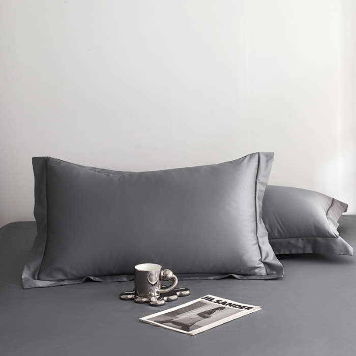 91家纺网 家纺一手货源 找家纺 2025年新款100支纯棉长绒棉全棉贡缎纯色枕套 气质灰