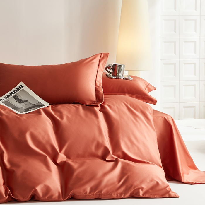 91家纺网 家纺一手货源 找家纺 2025年新款100S全棉贡缎纯色纯棉长绒棉被套单双人床 南瓜红