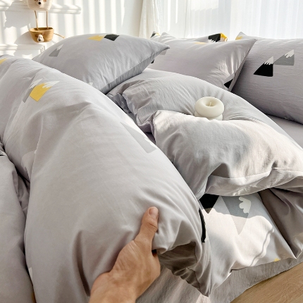 91家纺网 家纺一手货源 找家纺 （总）2025全新热款软萌卡通水洗棉四件套高支密度精细磨毛工艺床上用品