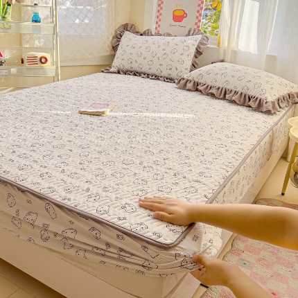 纽缦家纺 2025新款云朵提花双层纱夹棉绗缝床笠 猫咪恋人