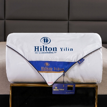 91家纺网 家纺一手货源 找家纺 2025新款化纤被磨毛压花夏凉被春秋被冬被