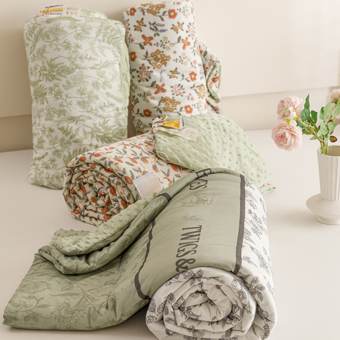 91家纺网 家纺一手货源 找家纺  （总）绒梦里 2025高克重有氨印花小凉皮凉感冰豆豆夏被小清新儿童夏凉被空调被