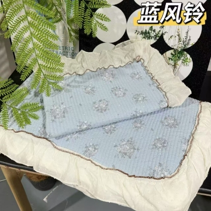 91家纺网 家纺一手货源 找家纺 （总）纯棉床盖三件套260×240法式全棉床裙花边 纯棉夹棉床盖+枕套×2
