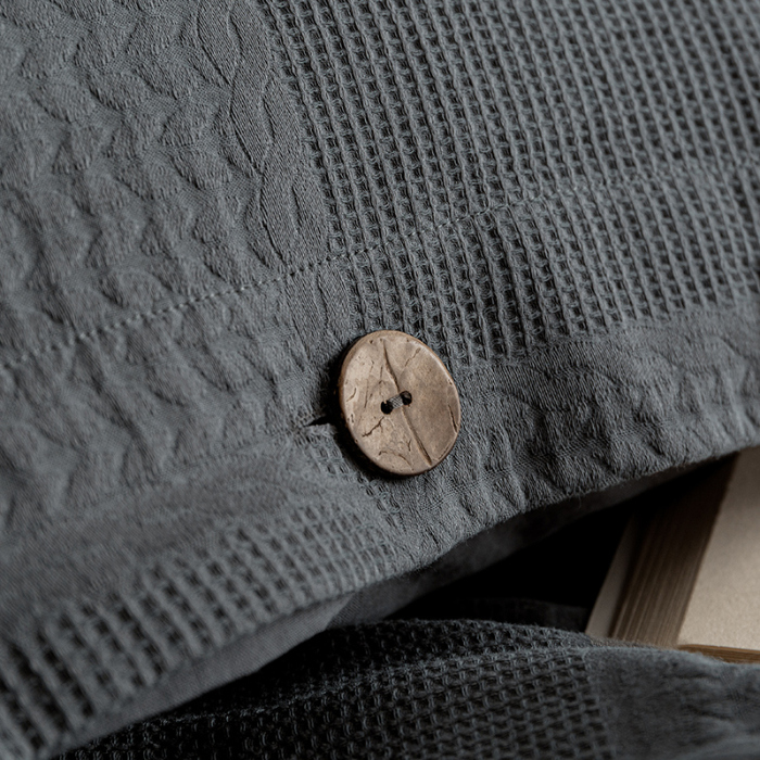 91家纺网 家纺一手货源 找家纺 总-简宜家居 2022新款纯棉提花水洗棉纽扣款四件套