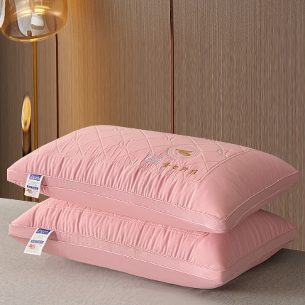 91家纺网 家纺一手货源 找家纺 兴丝露枕芯 大豆蛋白纤维枕 绣花枕 羽丝枕 立体枕 双边枕