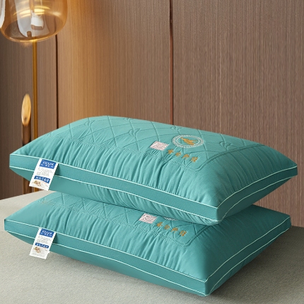 91家纺网 家纺一手货源 找家纺 兴丝露枕芯 大豆蛋白纤维枕 绣花枕 羽丝枕 立体枕 双边枕