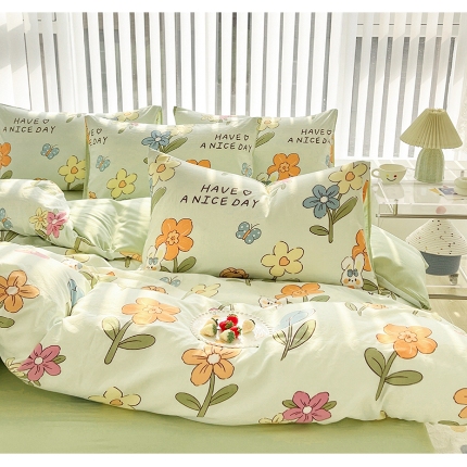 91家纺网 家纺一手货源 找家纺 （总）2025新颖春夏季款ins青春绿动卡通风磨毛水洗棉四件套床上用品